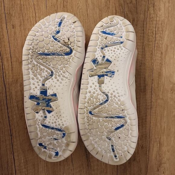 Nike Zoom Pulse FlyEase Slip-On Shoes CT1629-002 Women’s 7.5 Men's 5.5‎ - Picture 9 of 9